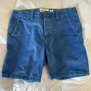 Abercrombie & Fitch 7” men’s shorts - blue